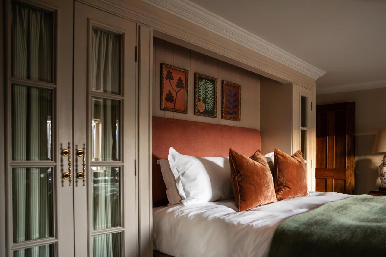 Bedford Arms Hotel ريكمانسوورث المظهر الخارجي الصورة
