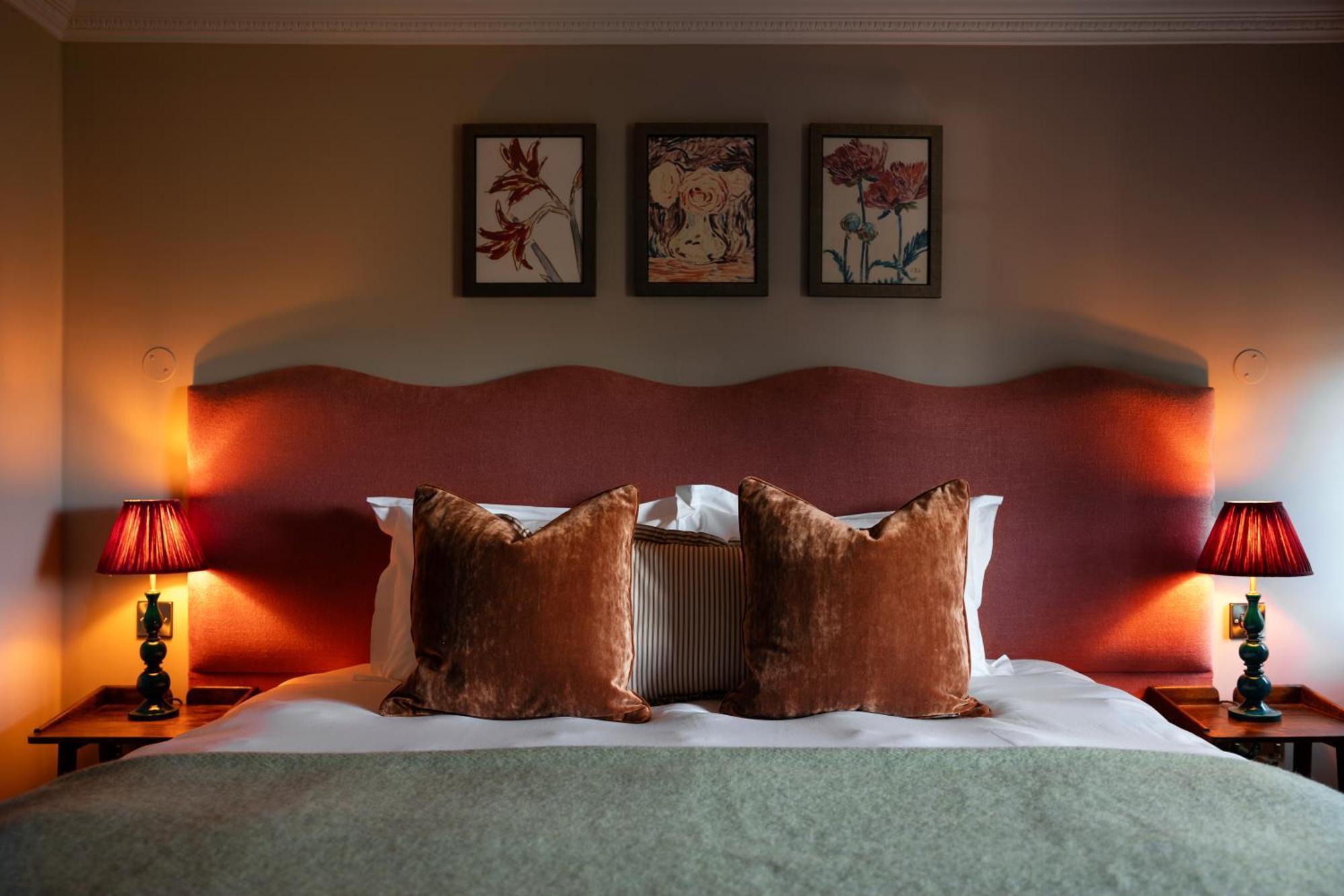 Bedford Arms Hotel ريكمانسوورث المظهر الخارجي الصورة